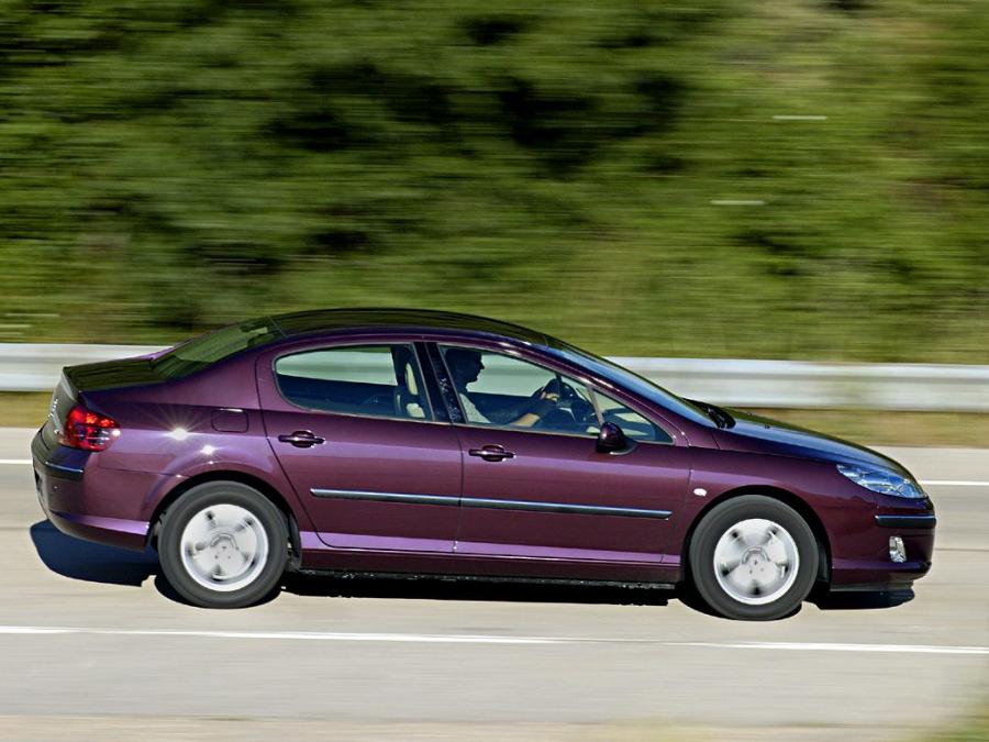  Peugeot 407 Sedan 2004 года  (фото 11 из 25)